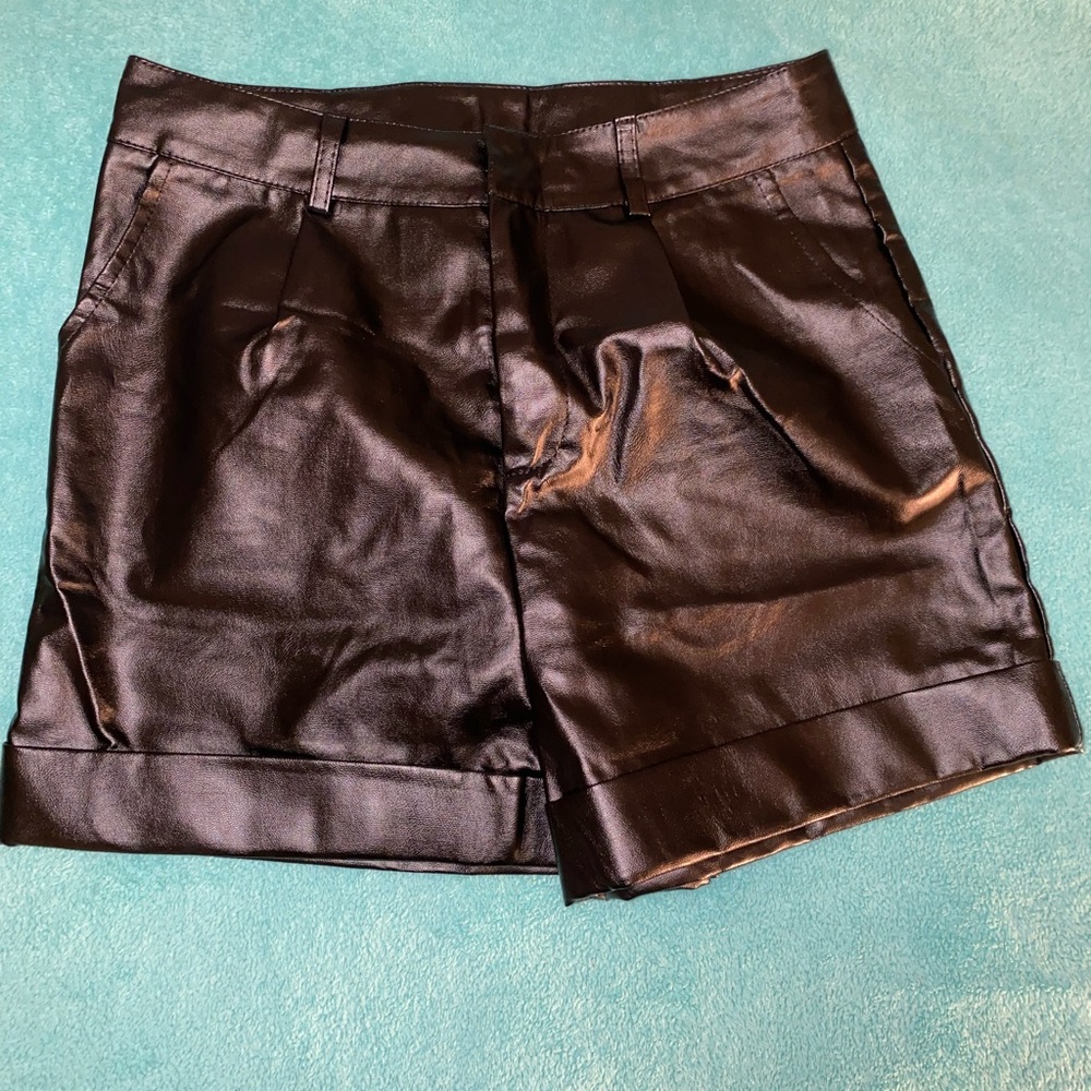 Leather high rise shorts